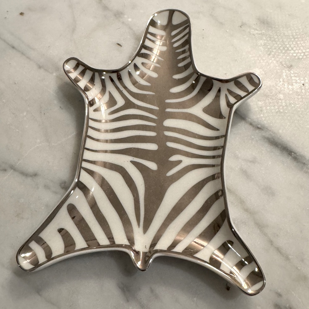 Jonathan Adler Zebra Dish in Gold and White